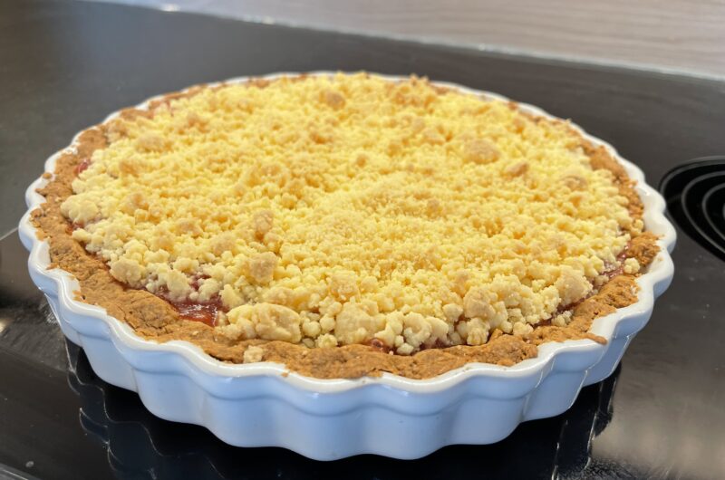 Glutenfreie Rhabarber-Tarte mit Streuseln